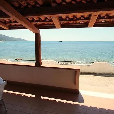 Agnone Sleeps 6 Air Con Wifi Agnone Cilento