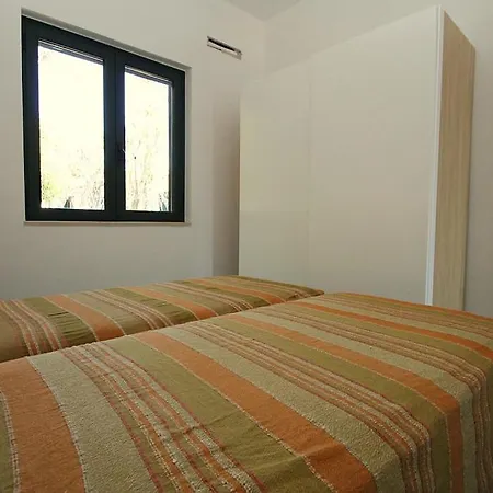 Agnone Sleeps 6 Air Con Wifi Agnone Cilento