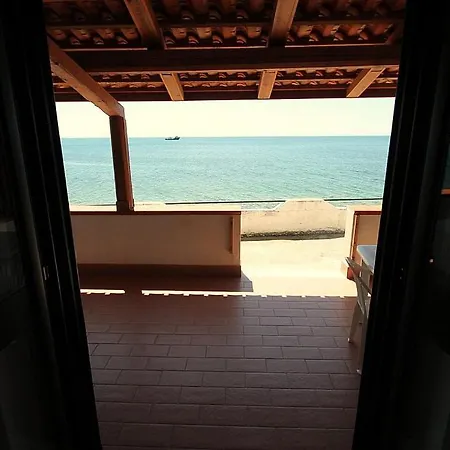 Agnone Sleeps 6 Air Con Wifi Βίλα
