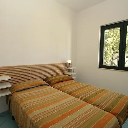 Agnone Sleeps 6 Air Con Wifi Βίλα